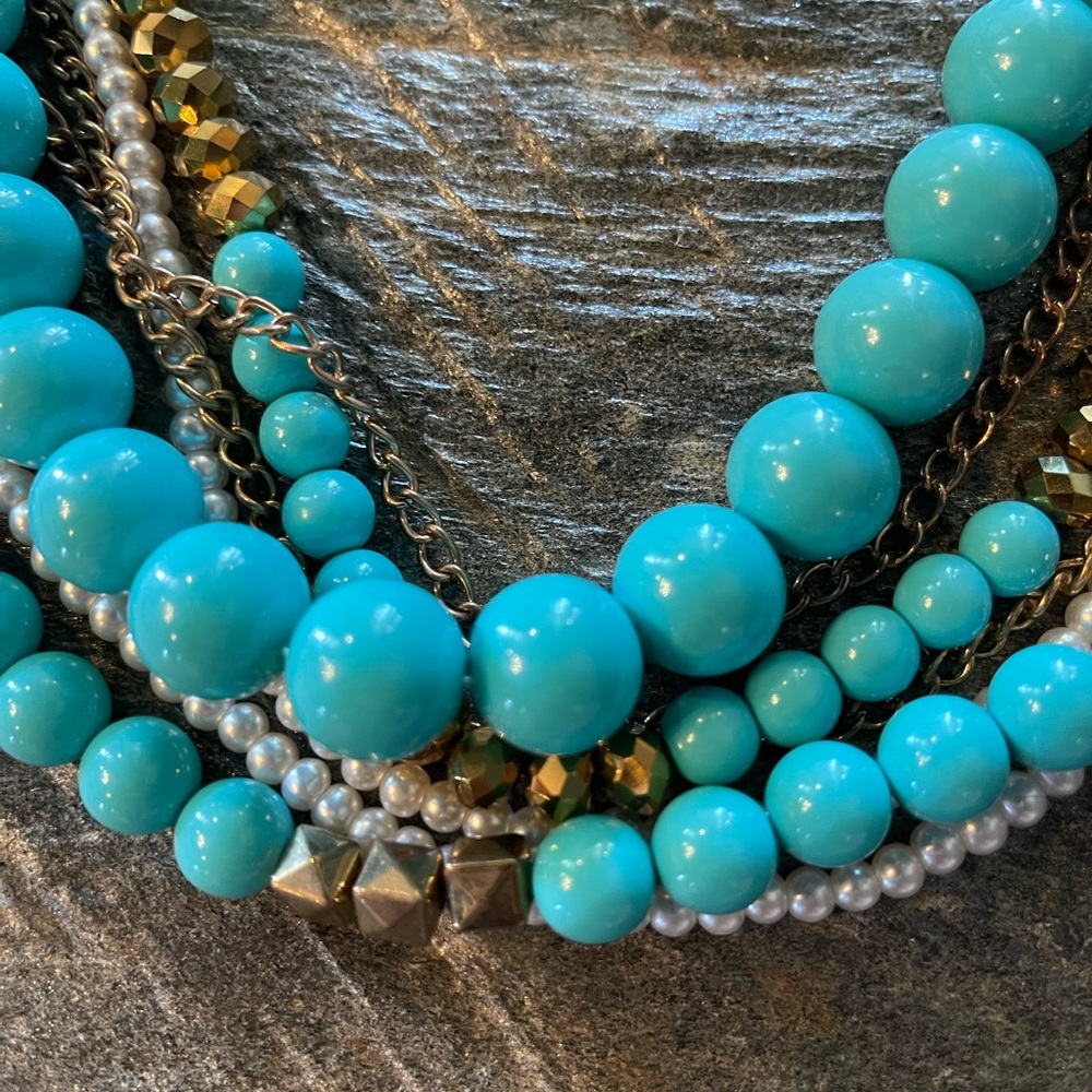 Twisted Layered Bead Statement Necklace - Picture 4 of 9
